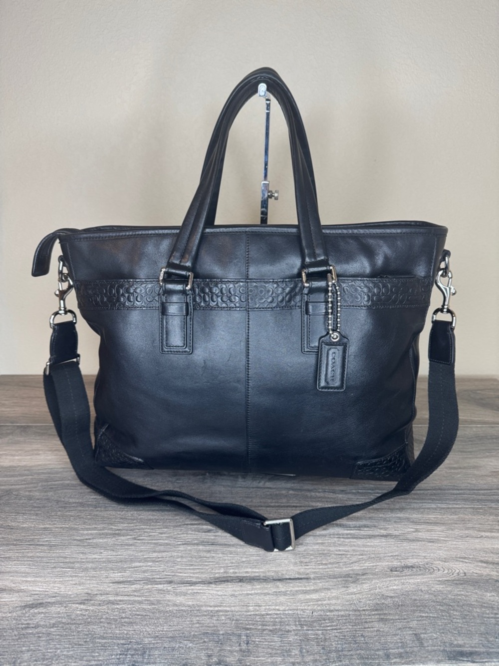 Coach Graham Black Leather Zip Business Tote 2 Way Unisex Messenger Bag F70455